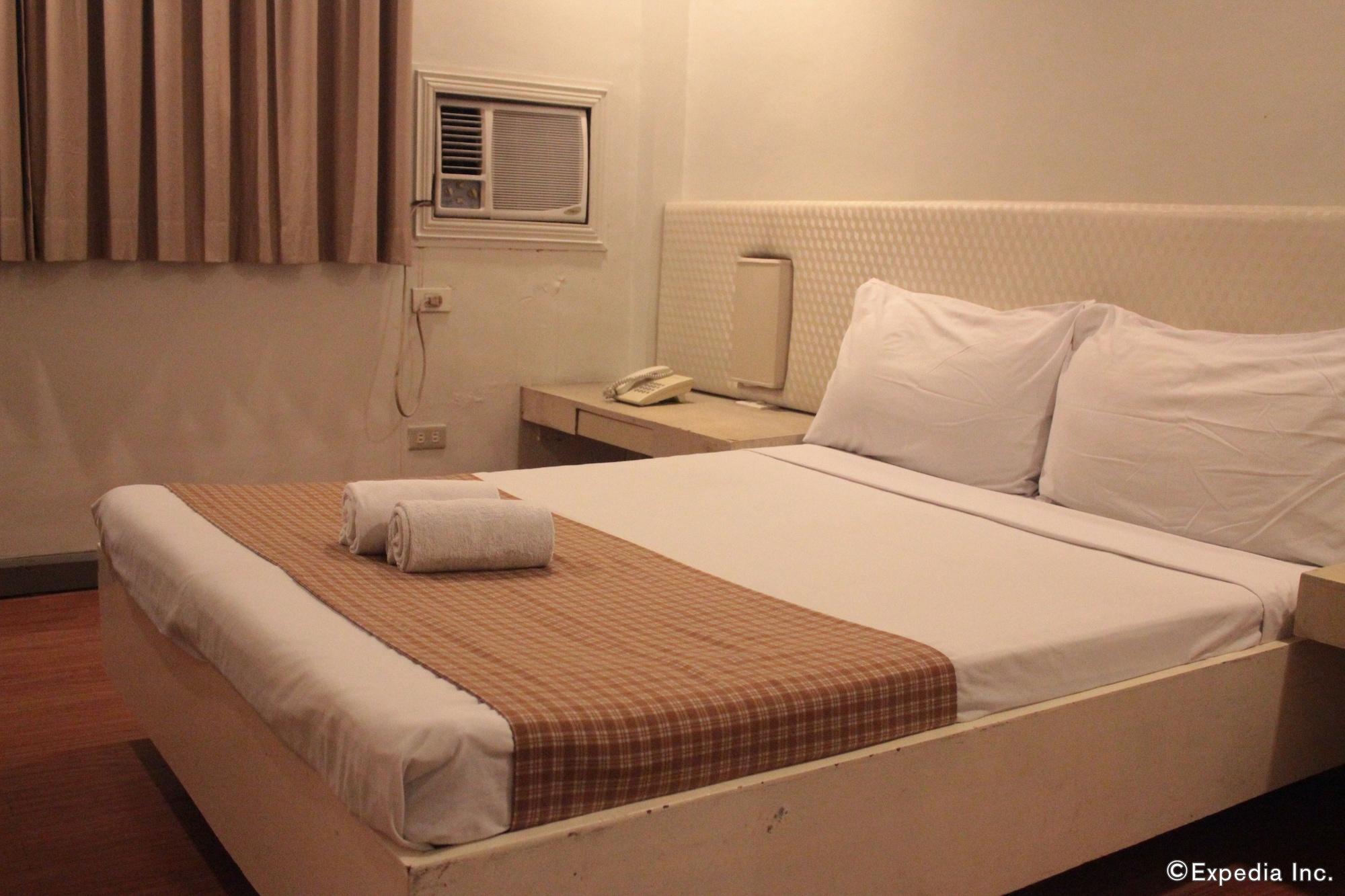 The Orange Place Hotel - San Juan San Juan  외부 사진